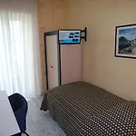 Continental Parkhotel Готель Лугано