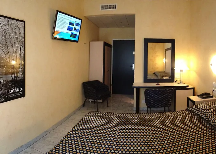 Hotel Continental Parkhotel 3*