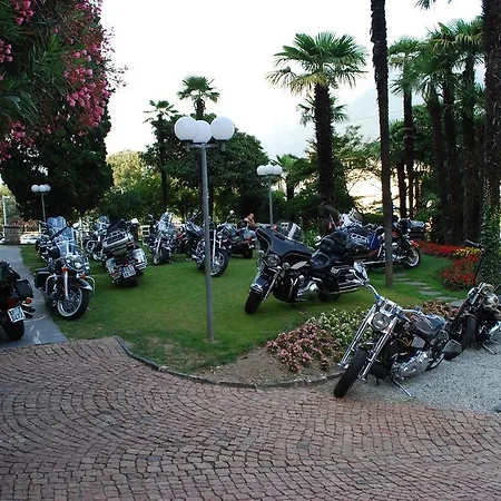 Hotel Continental Parkhotel 3*