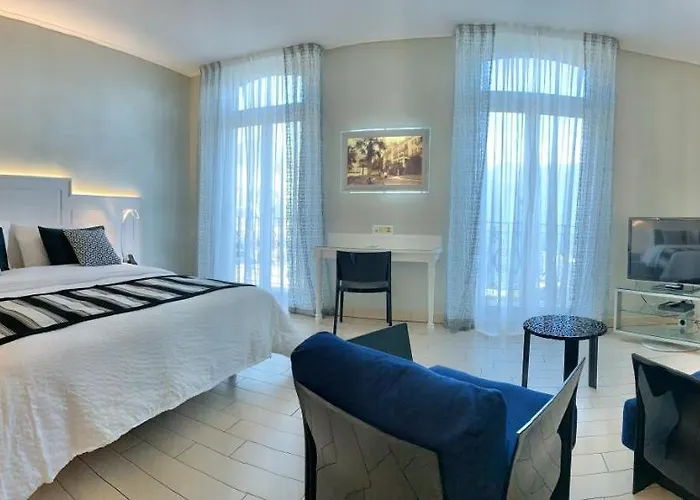 Continental Parkhotel Hotel 3*