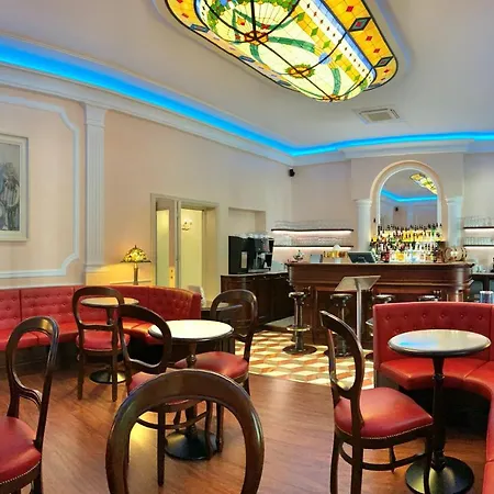 Continental Parkhotel Hotel 3*